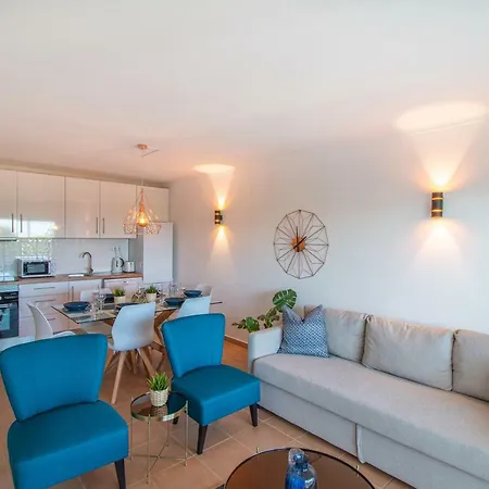 Splendid One Bedroom + One * Βιλαμούρα