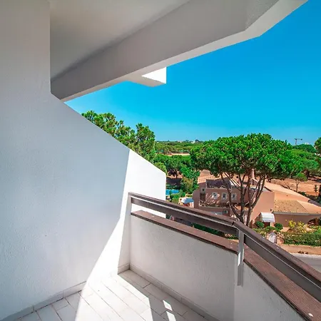 Splendid One Bedroom + One וילהמורה
